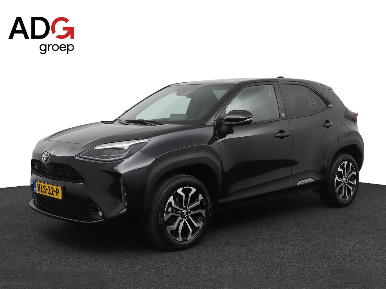 Toyota Yaris Cross - 1.5 Hybrid Dynamic Comfort Pack |Stoelverwarming | Blind Spot | V+A Parkeersensoren | Stuu - AutoWereld.nl
