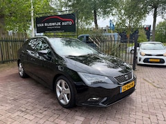 SEAT Leon ST - 1.6 TDI Style Business Leder Led Aut Clima