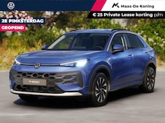 Volkswagen T-Roc - Life First Edition 1.5 eTSI 116 PK 7 versn. DSG · Comfort Pakket · Trekhaak · Voorraad OUT