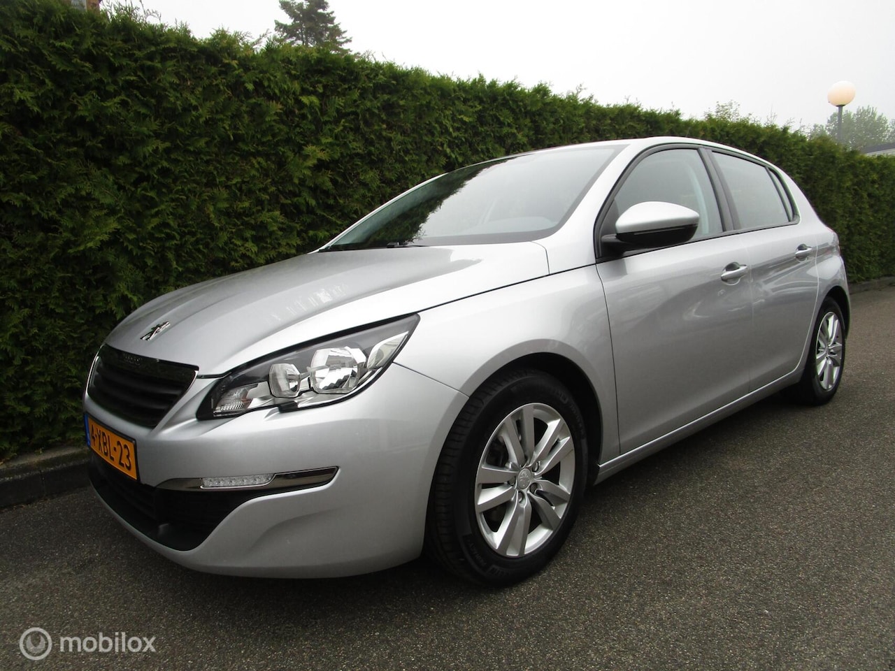 Peugeot 308 - 1.6 Active - Navigatie - 1400 KG Trekgewicht - AutoWereld.nl