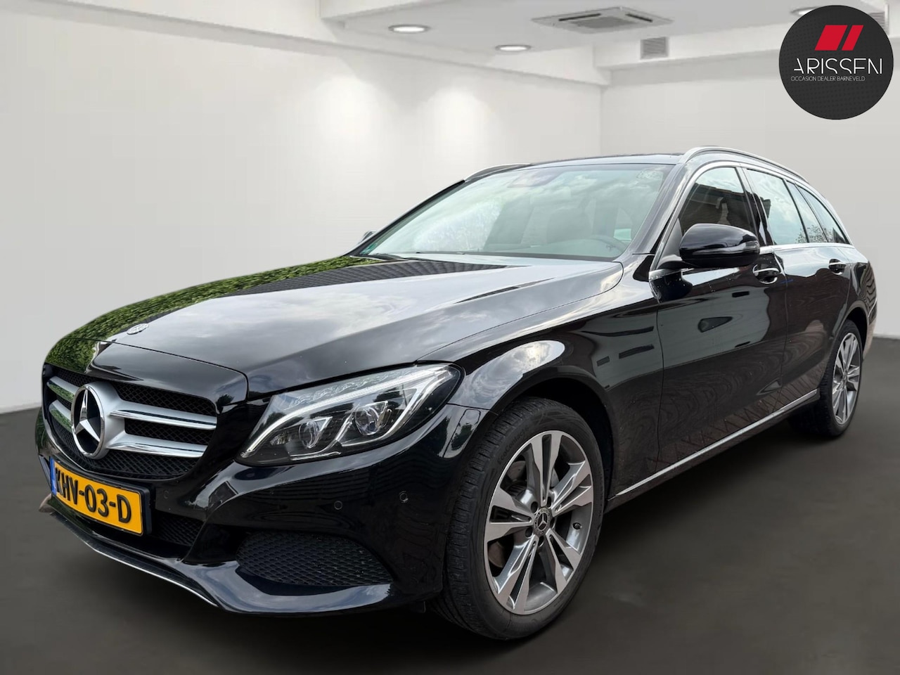 Mercedes-Benz C-klasse - 200 4MATIC Premium Plus Pack Pano-Trekhaak - AutoWereld.nl