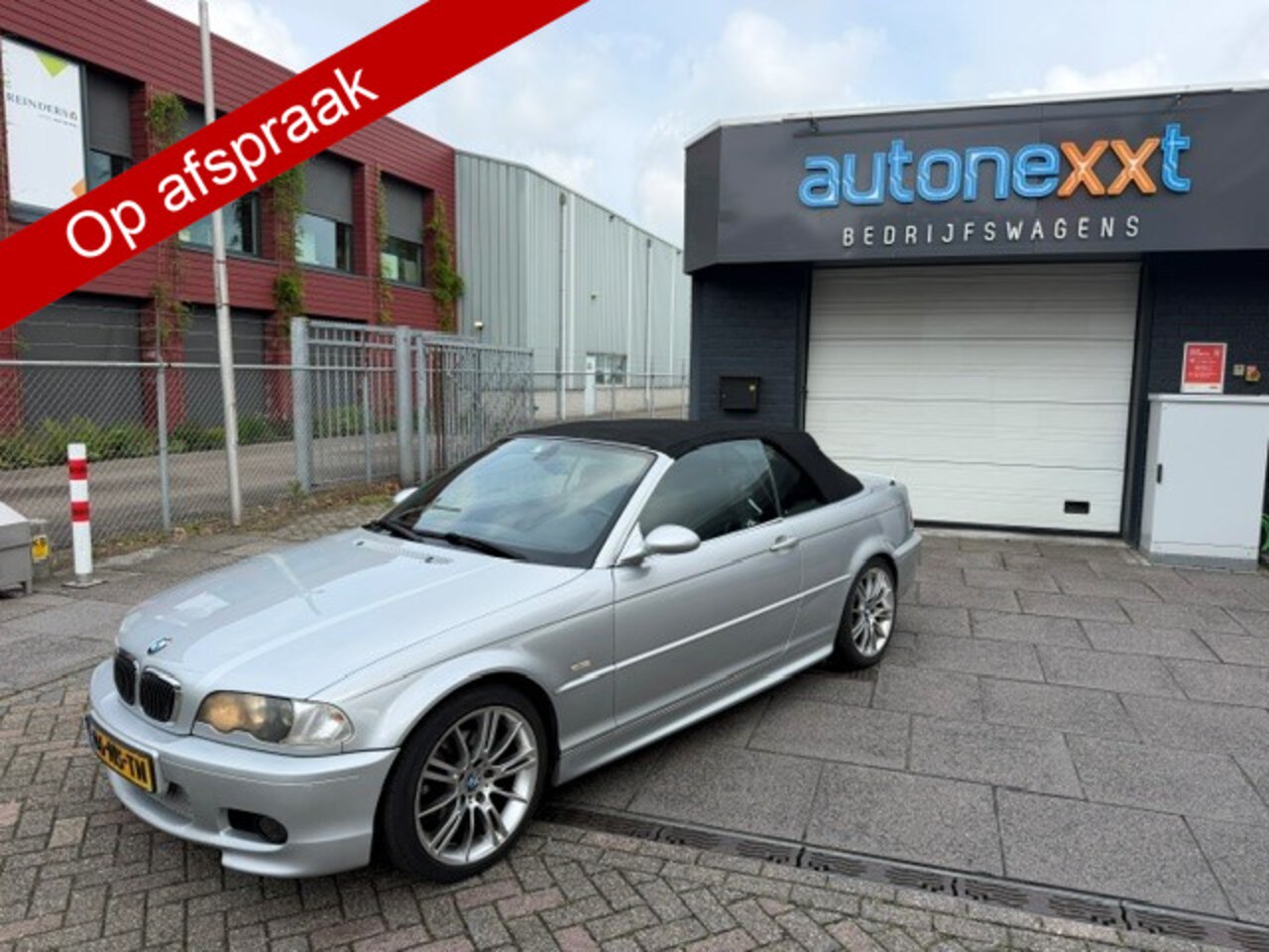 BMW 3-serie Cabrio - 325Ci Executive NIEUWE APK I NAVIGATION i APPLE/ ANDROID I FULL SERVICE HISTORY AND INVOIC - AutoWereld.nl