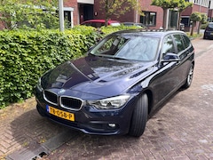 BMW 3-serie Touring - 320d Business LM Edition