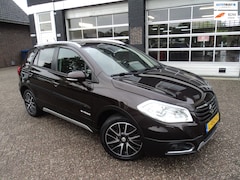 Suzuki SX4 S-Cross - 1.6 Exclusive Cruise Stoelverwarming Apple Carplay