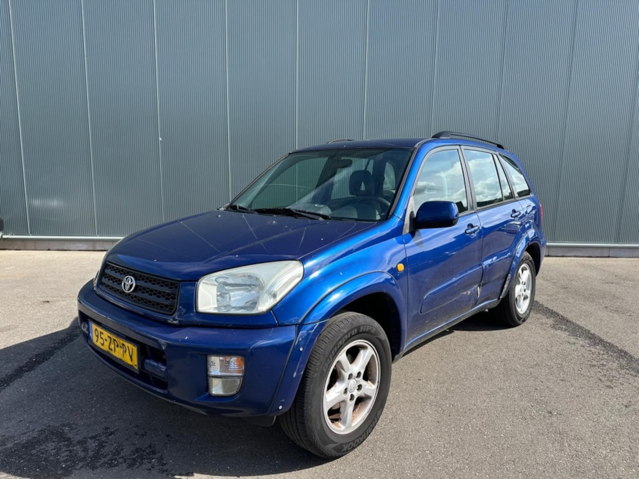 Toyota RAV4 - 2.0-16V VVT-i Luna 4WD | AIRCO ! - AutoWereld.nl