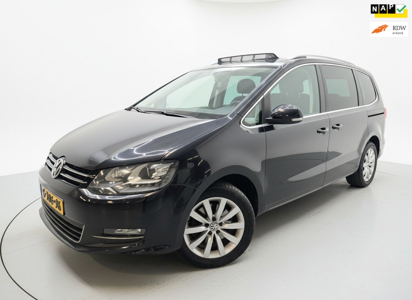 Volkswagen Sharan - 1.4 TSI Comfortline Edition 7 PERSOONS - AutoWereld.nl