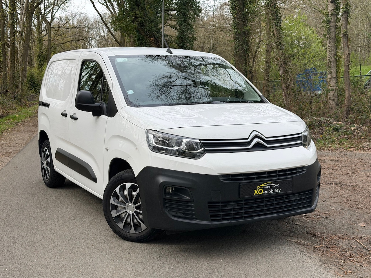 Citroën Berlingo - 1.2 Automaat | Navi | Cruise | carplay | - AutoWereld.nl