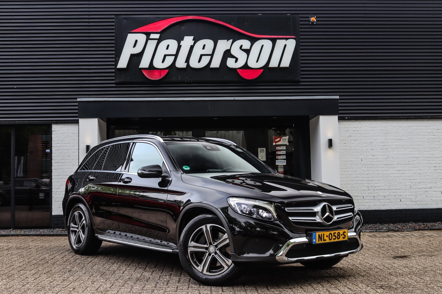 Mercedes-Benz GLC-klasse - 250 4MATIC AMG TREKHAAK XENON - AutoWereld.nl