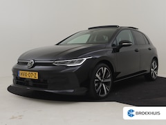 Volkswagen Golf - 1.5 eHybrid Life Edition 204Pk DSG/AUTO | Glazen panorama-dak | Achteruitrijcamera | Cruis