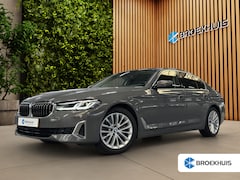 BMW 5-serie - 520i High Executive Luxury Line | NL auto | Comfortstoelen | Stoel+ stuurverw. | Apple Car