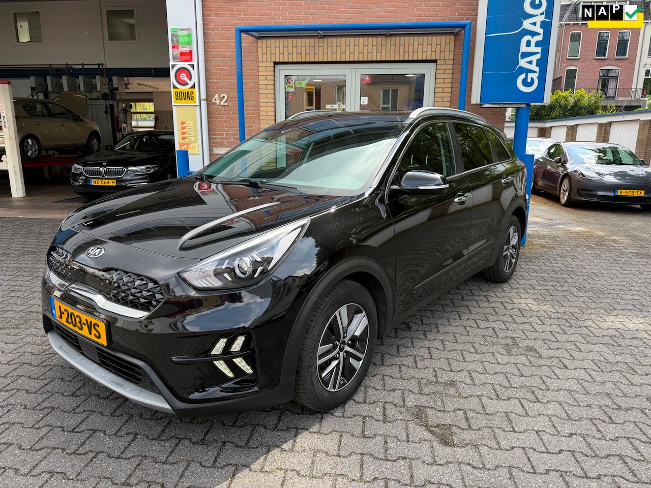 Kia Niro - 1.6 GDi Hybrid DynamicLine|Org.NL+NAP|Camera|Navigatie|Cruise control|Climate control|Erg - AutoWereld.nl