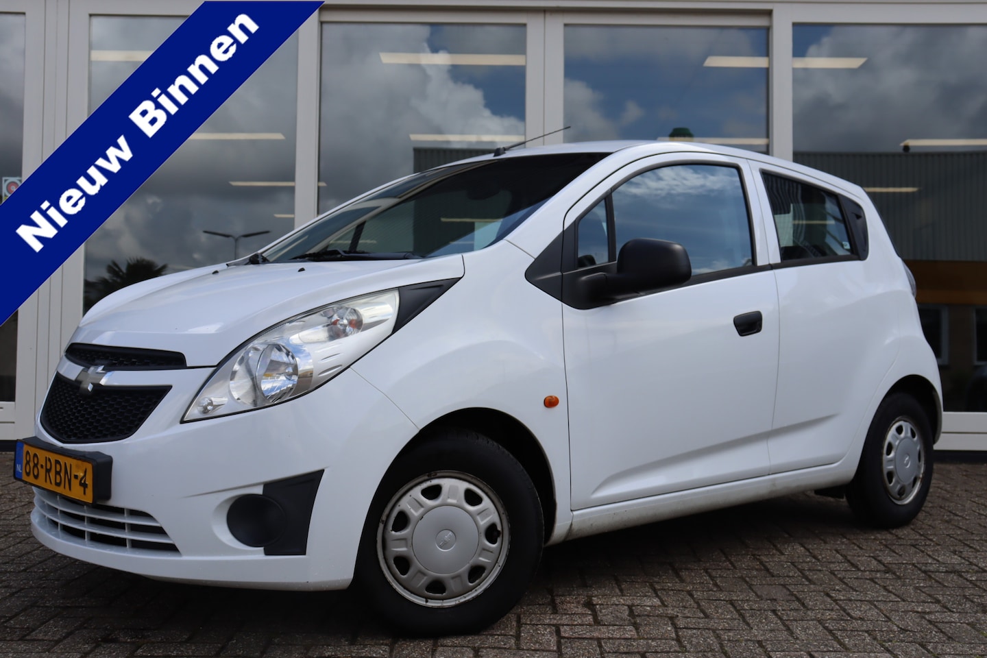 Chevrolet Spark - 1.0 16V LS 1.0 16V LS, AIRCO, NAP, Prijs is Rijklaar inc. NIEUWE APK & BEURT - AutoWereld.nl