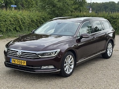 Volkswagen Passat Variant - 2.0 BiTDI 240pk DSG 4Motion Highline *LEDER/XENON/NAVI