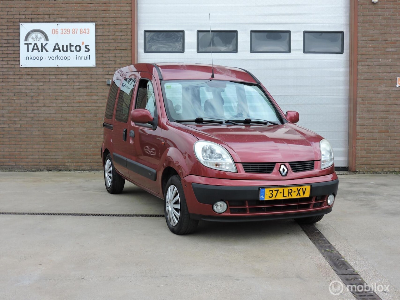 Renault Kangoo - combi 1.6-16V Privilège/APK 5-5-2027 - AutoWereld.nl