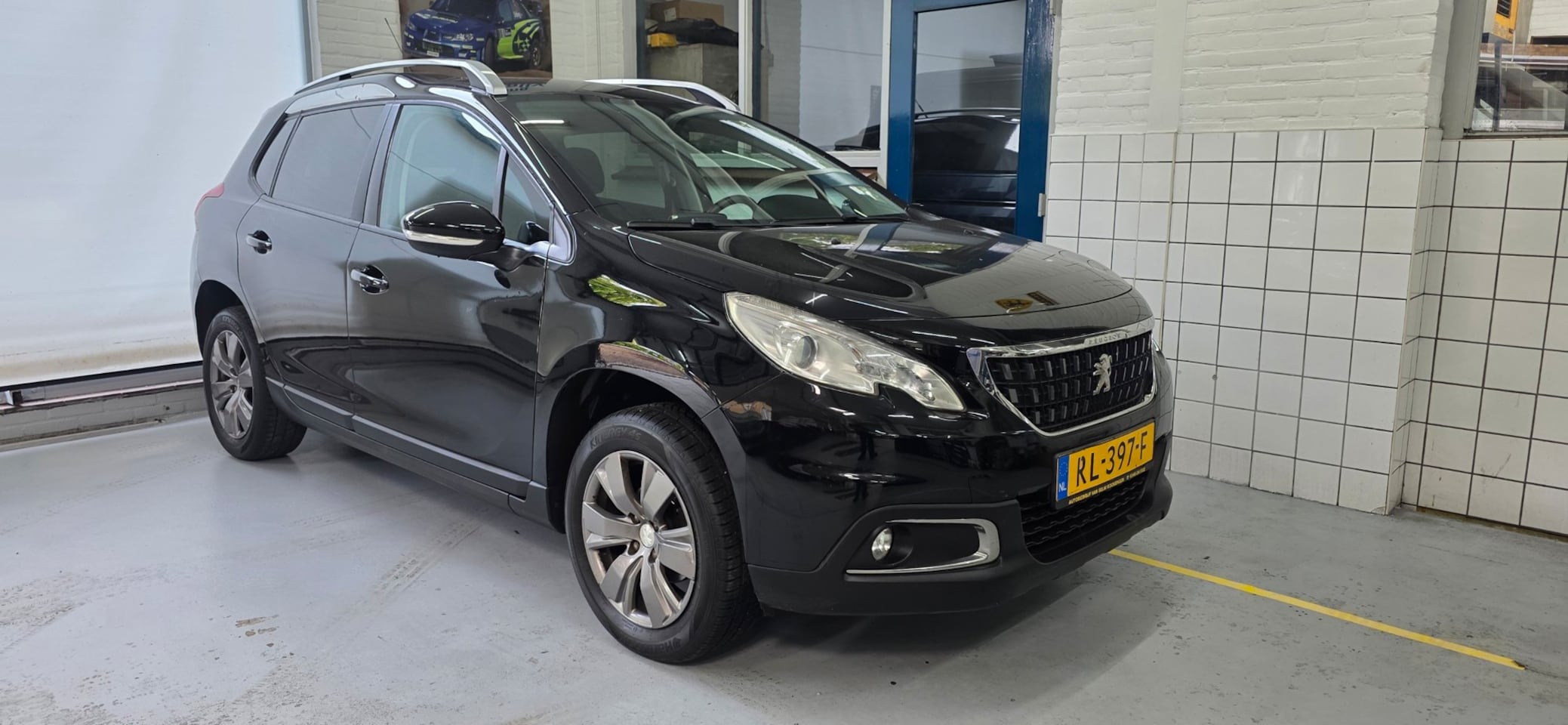 Peugeot 2008 - 1.2 PureTech Active 1.2 PureTech Active - AutoWereld.nl