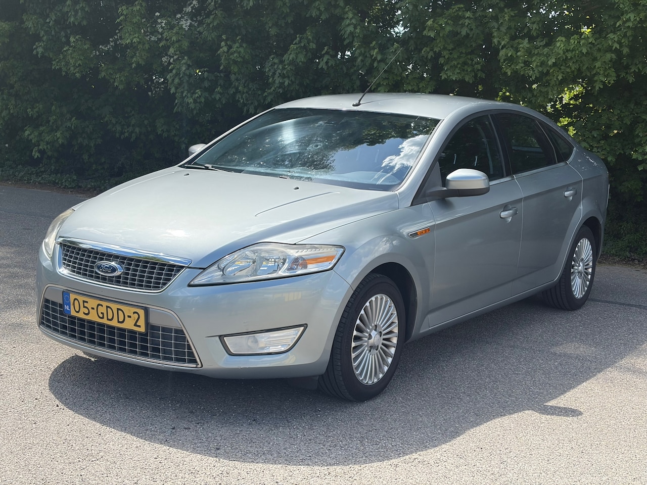 Ford Mondeo - 1.6-16V Titanium Airco! NAP! 194DKM! APK 3-2027! - AutoWereld.nl