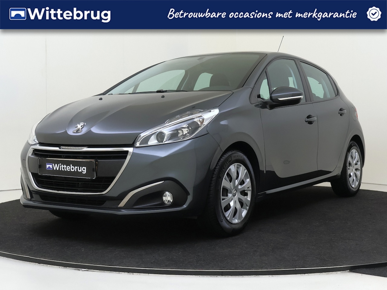 Peugeot 208 - 1.2 PureTech Blue Lion Navigatie | Parkeerhulp | Airco | Apple Carplay | 5drs - AutoWereld.nl