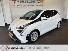 Toyota Aygo - 1.0 VVT-i x-play limited Sport | Apple carplay | Achteruitrijcamera | Airco | Sportuitlaat