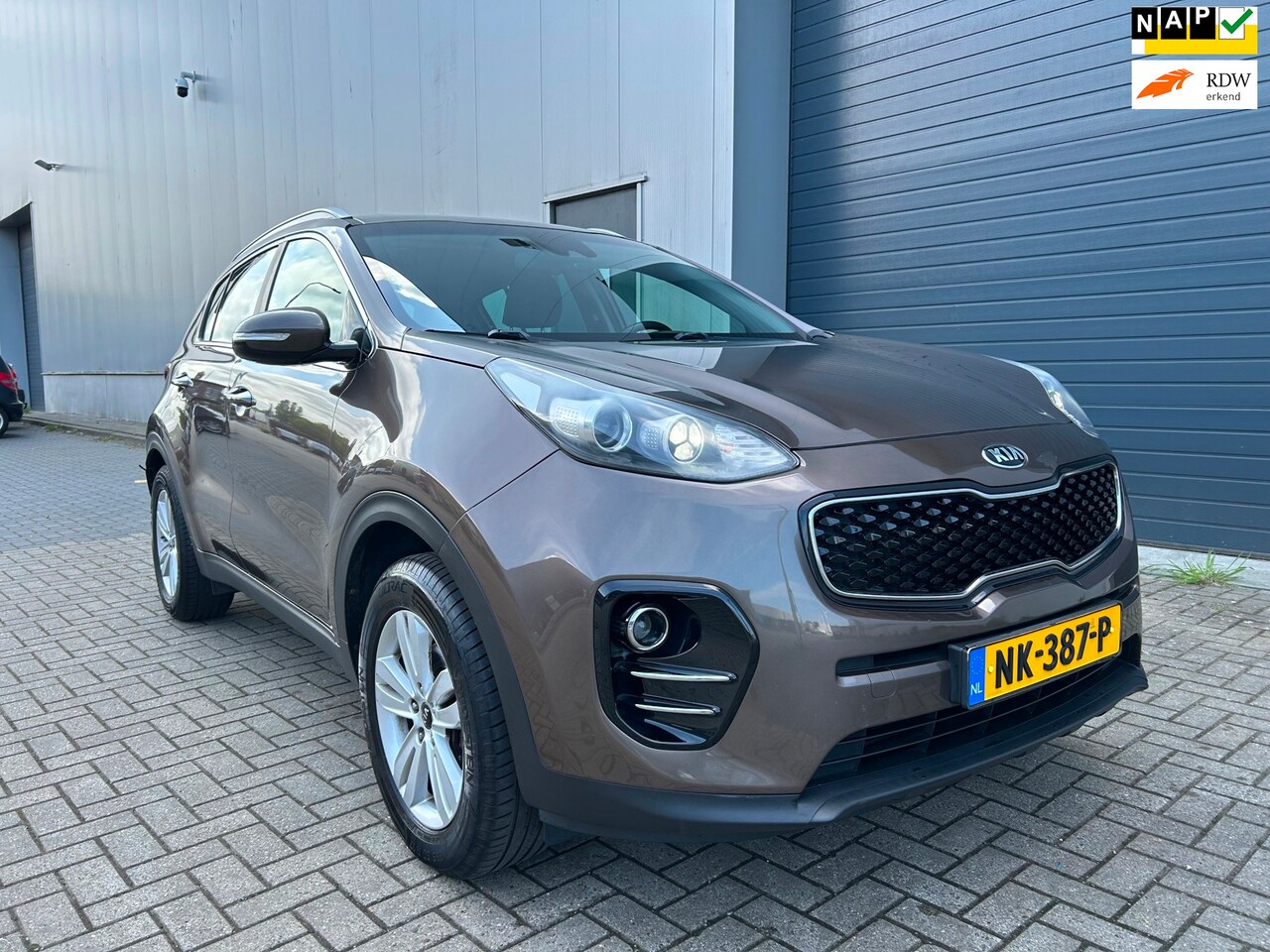 Kia Sportage - 1.6 GDI DynamicLine NAVI PDC NAP - AutoWereld.nl