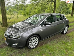 Opel Astra - 1.4 Turbo Sport Nieuwe APK bij aflevering