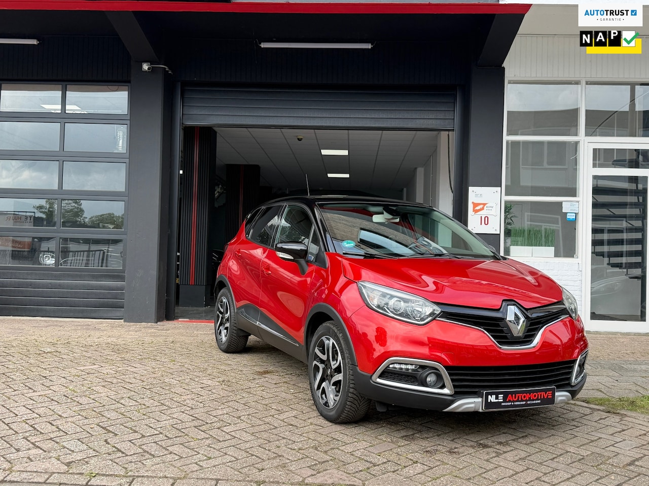 Renault Captur - 0.9 TCe Xmod Helly Hansen - AutoWereld.nl