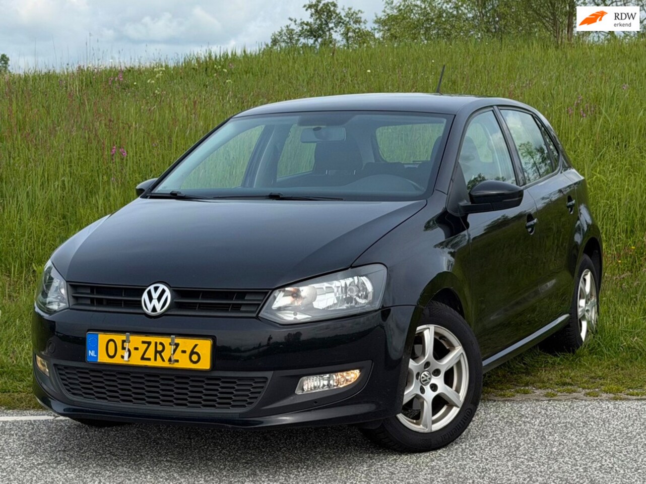 Volkswagen Polo - 1.2 TSI / AIRCO / NW DISTRIBUTIE - AutoWereld.nl