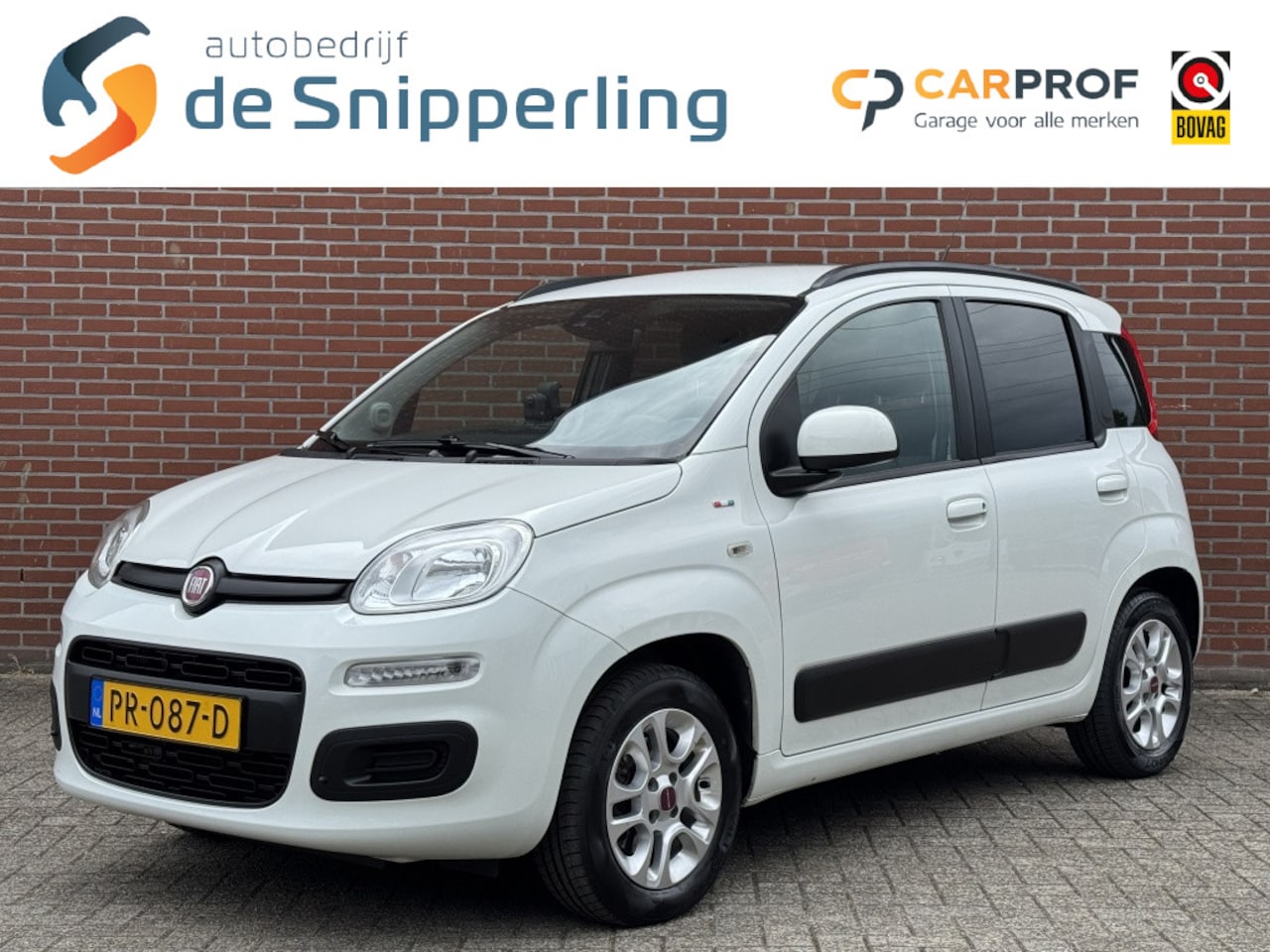 Fiat Panda - 0.9 TwinAir Lounge 80PK AUTOMAAT CLIMA PDC LMV BLUETOOTH - AutoWereld.nl