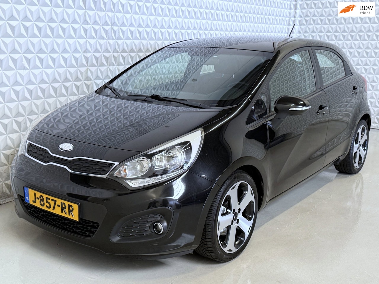 Kia Rio - 1.2 CVVT Plus Pack CLIMA-CRUISE-LED-PDC / 194.000km (2013) - AutoWereld.nl