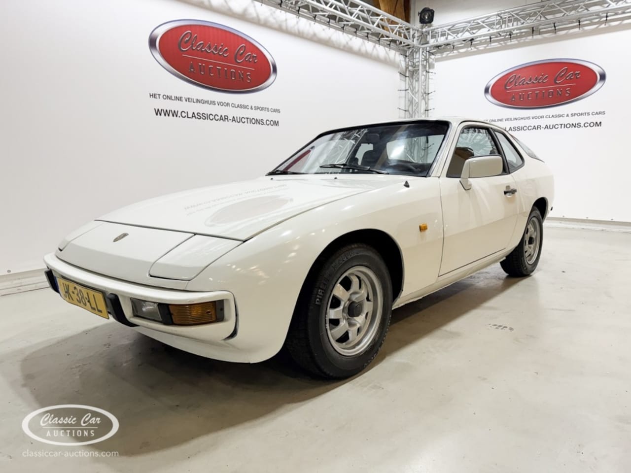Porsche 924 - 2.0 Coupe - ONLINE AUCTION - AutoWereld.nl