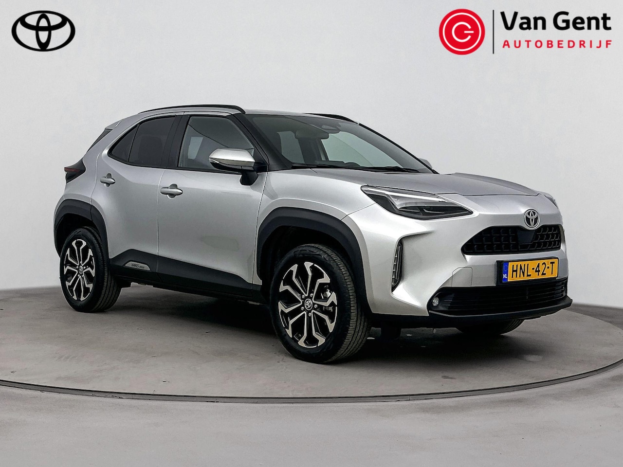 Toyota Yaris Cross - 1.5 Hybrid 115 First Edition | Apple Carplay / Android Auto | Adaptive Cruise | Full LED | - AutoWereld.nl