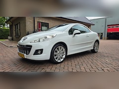Peugeot 207 CC - 1.6 VTi Noir & Blanc