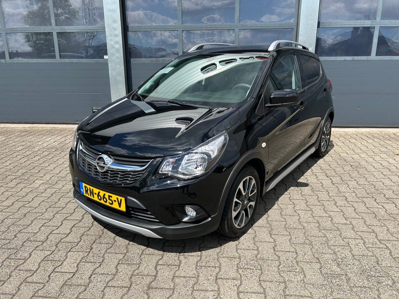 Opel Karl - Rocks 1.0 75pk Online Edition - AutoWereld.nl