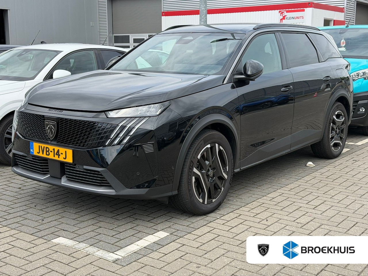 Peugeot 5008 - 1.6 Plug-in Hybrid 195 Allure 360 Camera | Navigatie | Apple Carplay/Android Auto | | 7,4 - AutoWereld.nl