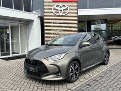 Toyota Yaris - 1.5 Hybrid 115 Dynamic STOEL/STUURVERW PARK-SENSOREN KEYLESS LM-VELGEN LED CAMERA PRIVACY