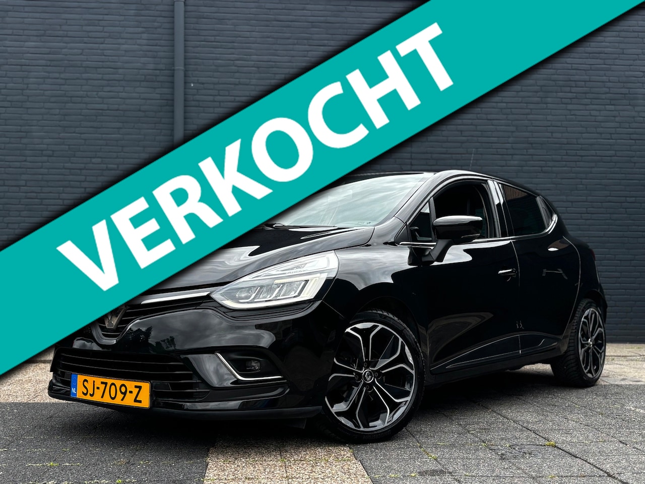 Renault Clio - 1.2 TCe Intens | Automaat | Navi - AutoWereld.nl