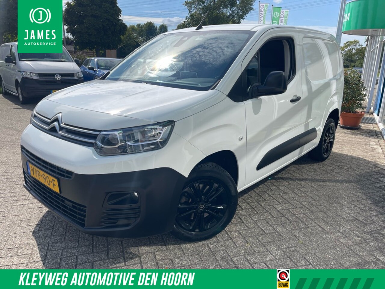 Citroën Berlingo - 1.5 BlueHDI Club 1.5 BlueHDI Club, Automaat, Carplay, Lm velgen - AutoWereld.nl