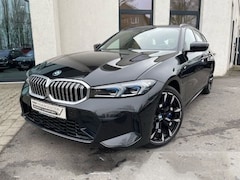 BMW 3-serie Touring - 330e xDrive M-SPORT * AD. LED, LEDER, PANORAMA, TREKH, MEM, H&K, 19-inch LMV * Ex BMW-AG *