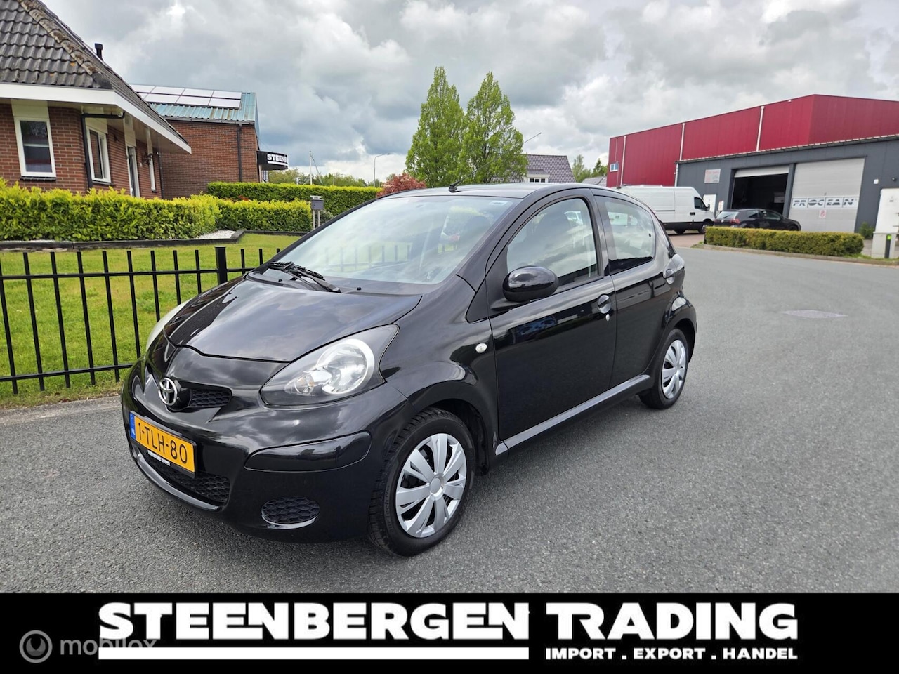 Toyota Aygo - 1.0-12V Comfort AIRCO/5 DEURS/ZWART/NIEUWE APK - AutoWereld.nl