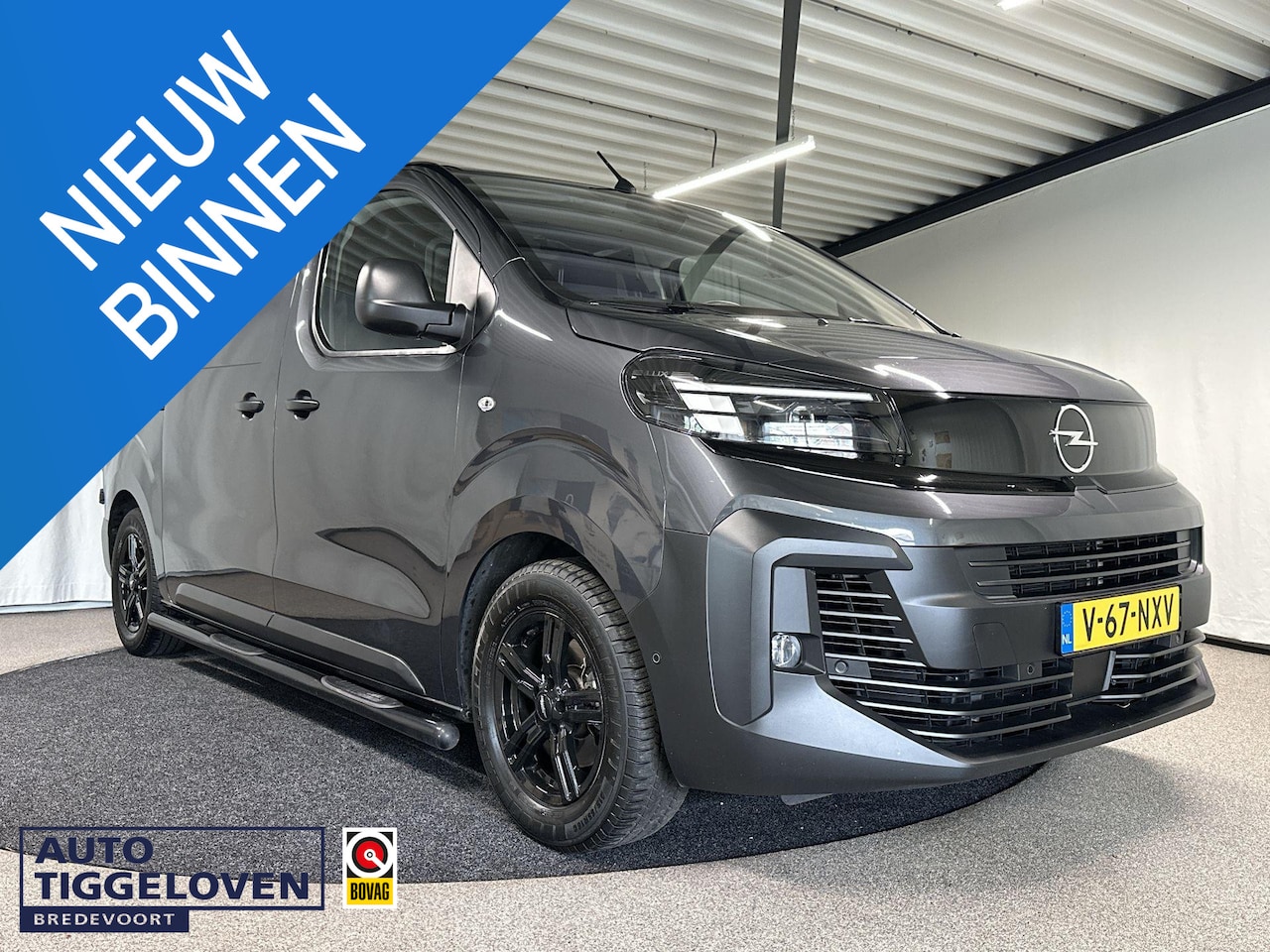 Opel Vivaro - 2.0 Diesel 145 S&S L2 Automaat | Trekhaak | Navi | LED - AutoWereld.nl