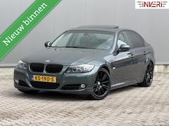 BMW 3-serie - 318i LCI | M-Sport | Leder | Pano | APK Nieuw