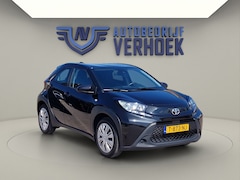 Toyota Aygo X - 1.0 VVT-i MT Play NL Auto - All Season Banden - Carplay