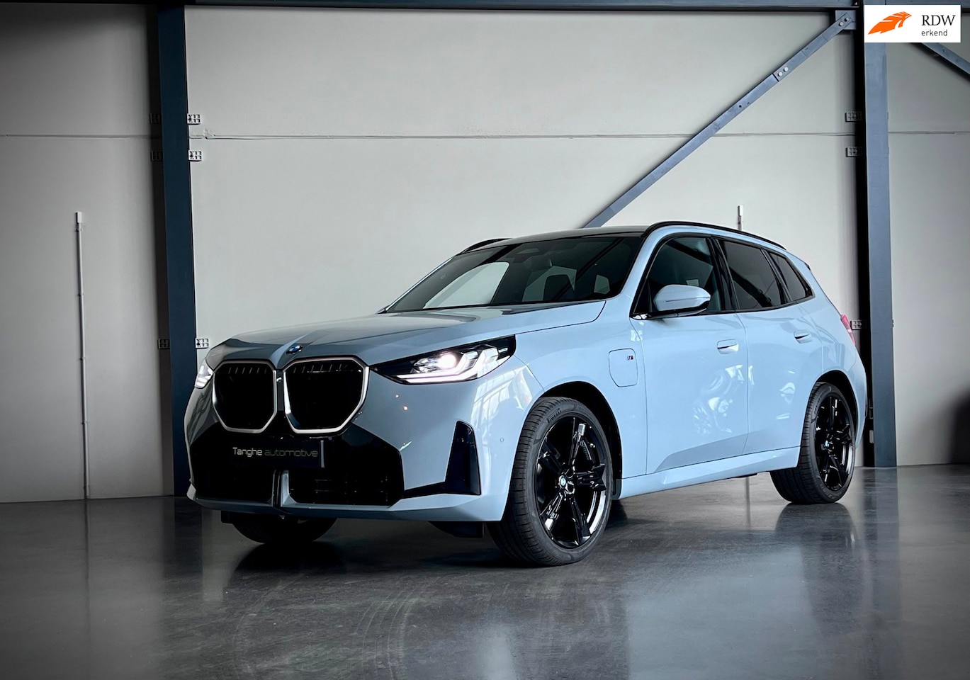 BMW X3 - 30e xDrive M-Sport, ACC, Panodak, Trekhaak, 21", BTW - AutoWereld.nl