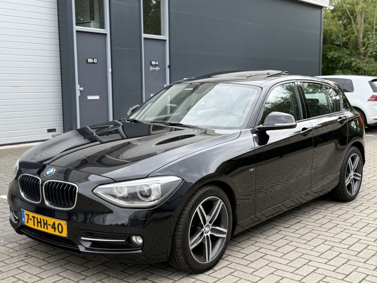 BMW 1-serie - 116i High Executive 5DRS AUTOMAAT | ELEK PAKKET | DAK | XENON | - AutoWereld.nl