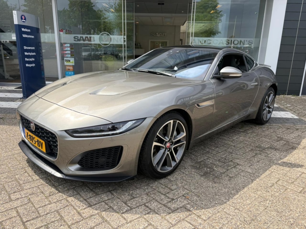 Jaguar F-type - P300 RWD R-Dynamic P300 RWD R-Dynamic - AutoWereld.nl
