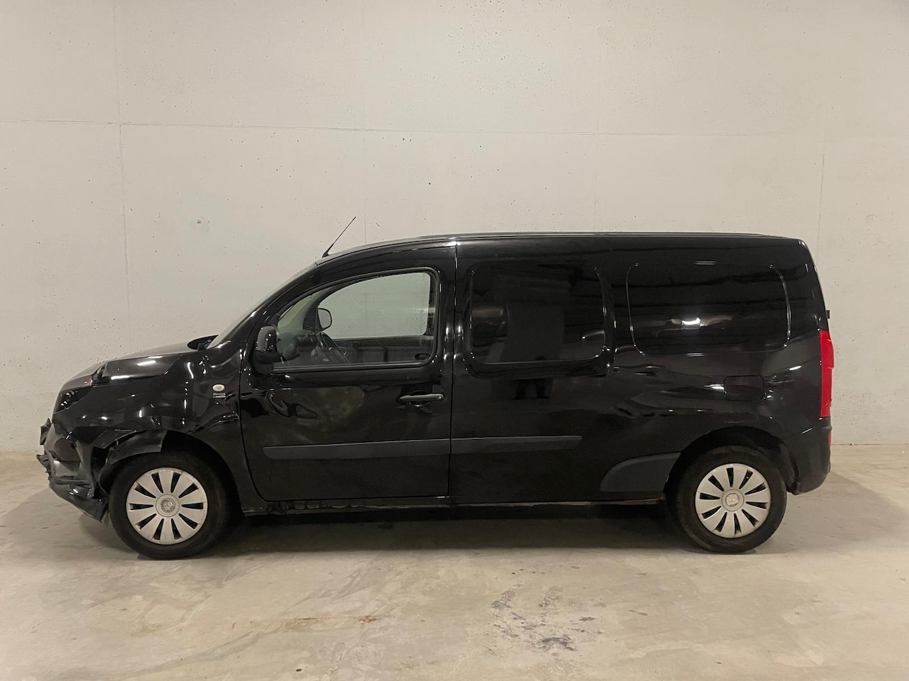 Mercedes-Benz Citan - 111 CDI BlueEFFICIENCY Extra Lang 111 CDI BlueEFFICIENCY Extra Lang - AutoWereld.nl