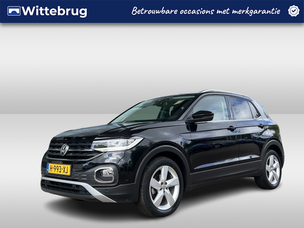 Volkswagen T-Cross - 1.0 TSI 95pk Style / LED/ Navigatie / Camera / Getint glas/ 17"LMV - AutoWereld.nl