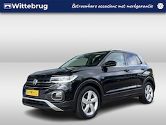 Volkswagen T-Cross - 1.0 TSI 95pk Style / LED/ Navigatie / Camera / Getint glas/ 17"LMV