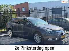 Opel Insignia Sports Tourer - 2.8 T Sport 4x4 AUTOMAATLEDXENONNAVIAPK