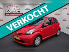 Toyota Aygo - 1.0-12V +