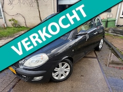 Lancia Y(psilon) - Ypsilon 1.2-16V Platino Apk/Airco/Pano/2.Sleutel/Boek